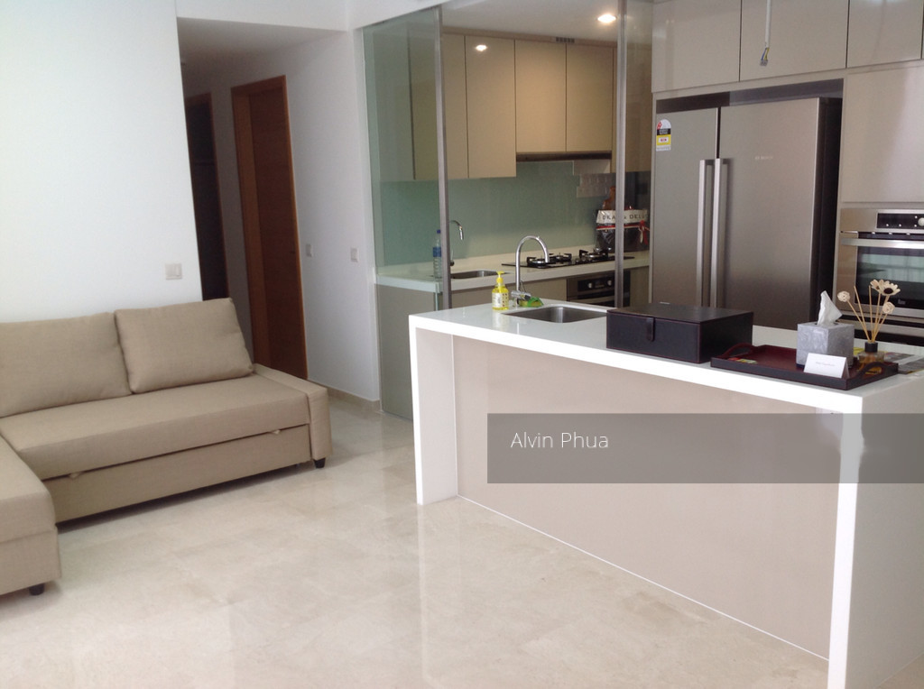 Centro Residences (D20), Condominium #138998652